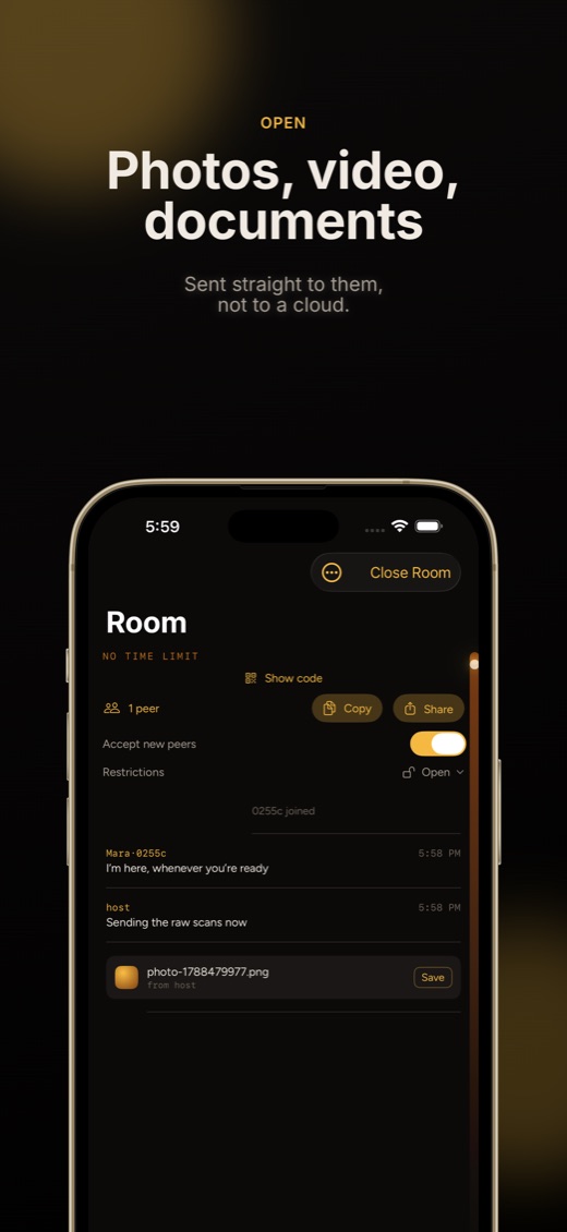 A room transcript with a photo sent straight to the other phone